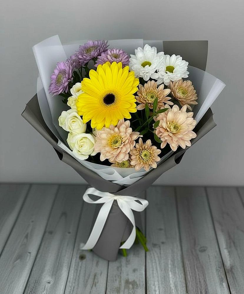 Букет цветов из: Розы, Герберы и Хризантемы в Ермишь