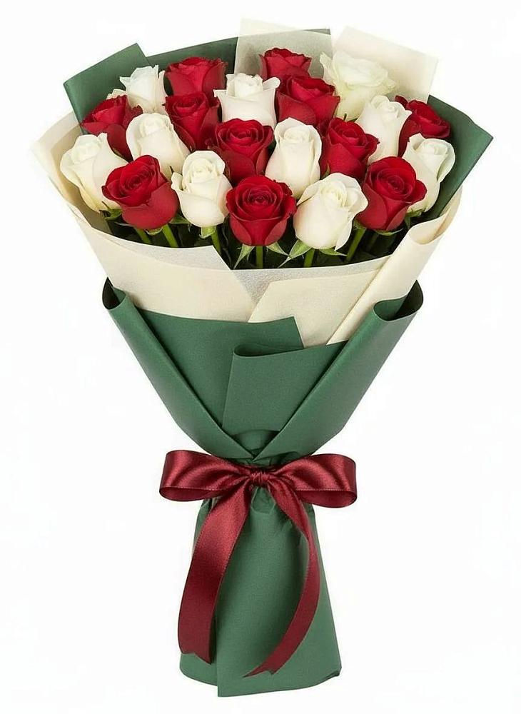 Букет Микс из красных и белых роз в Ермишь