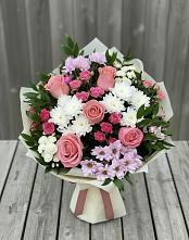 Букет цветов из:  Альстромерии, Гвоздики, Розы и Хризантемы в Ермишь