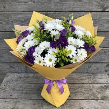 Букет цветов из:  Ирисы, Хризантемы и Ромашки в Ермишь
