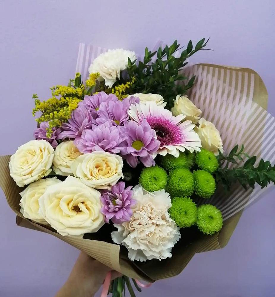 Букет цветов из: Хризантемы, Розы, Гвоздики и Герберы в Ермишь