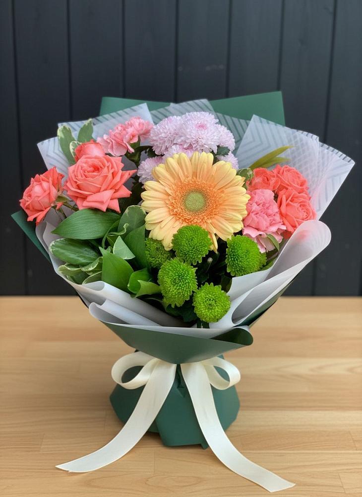 Букет цветов из: Гвоздики, Розы, Герберы и Хризантемы в Ермишь