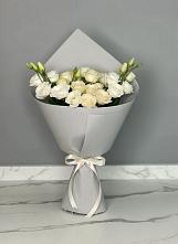 Букет цветов из:  Розы и Лизиантусы в Ермишь